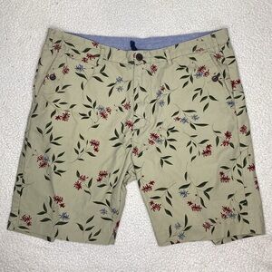 Penfield Floral Shorts: Size 36